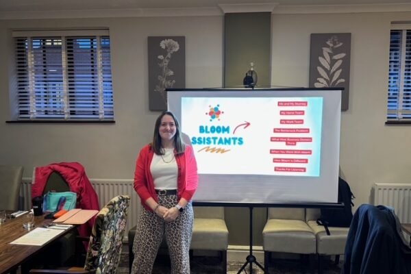 At this week's Business Networking South Leicestershire (BNSL) meeting, we heard from Tillie, founder of Bloom Assistants, who delivered an insightful and practical 10-minute presentation about her journey and how her business supports SMEs.