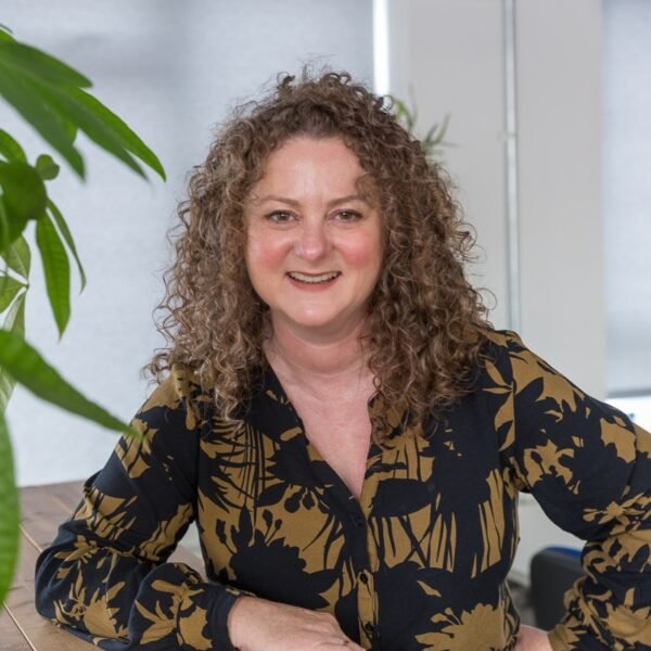 Zoe Roddis – ZHR Marketing