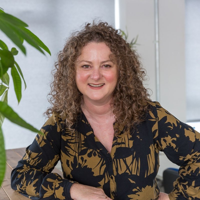 Zoe Roddis – ZHR Marketing